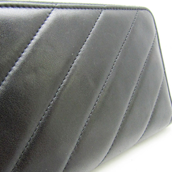CHANEL Black Lambskin Leather Wallet - Picture 11 of 16